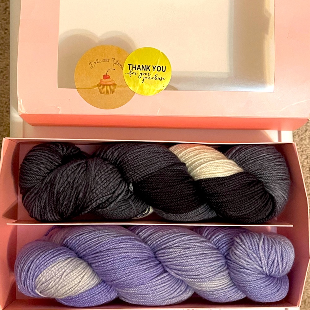 Delicious Yarns Two Sided Cowl Knitting Kit